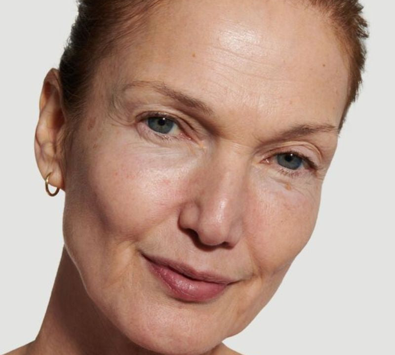 Adoptez la philosophie pro-age pour une peau éclatante à tout âge.