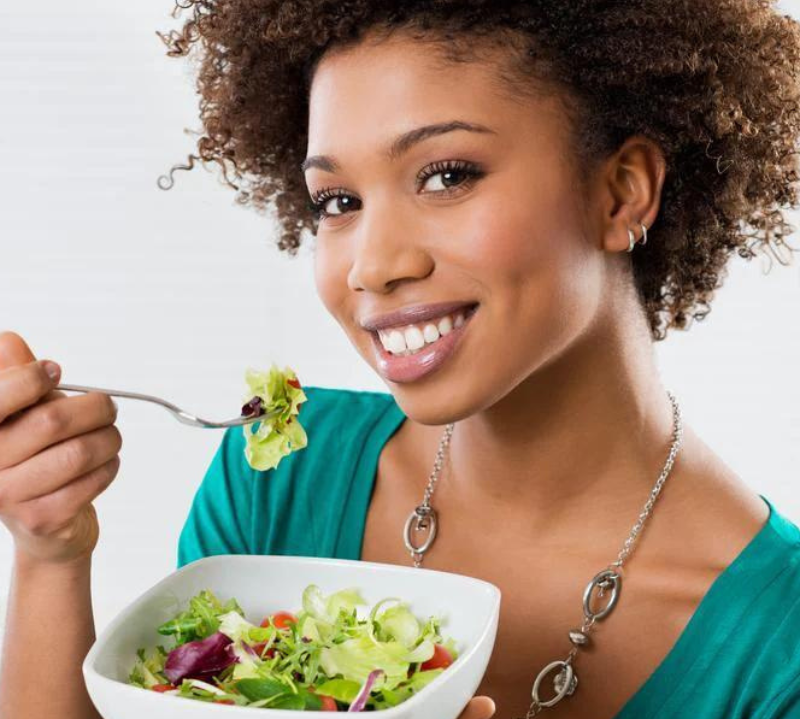 Les 27 meilleurs aliments anti-âge anti rides pour les femmes