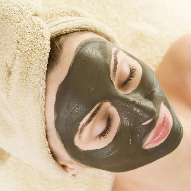 À Quelle Fréquence Utiliser Un Masque Visage?