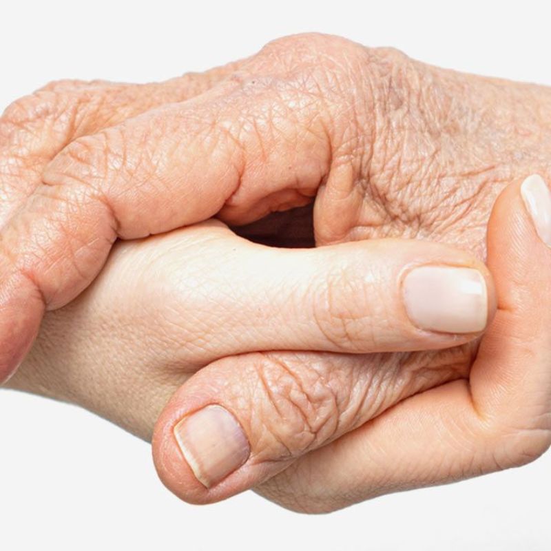 Vos Mains Vous Font-elles Paraître Plus Âgée ? Voici Comment les Préserver Jeunes